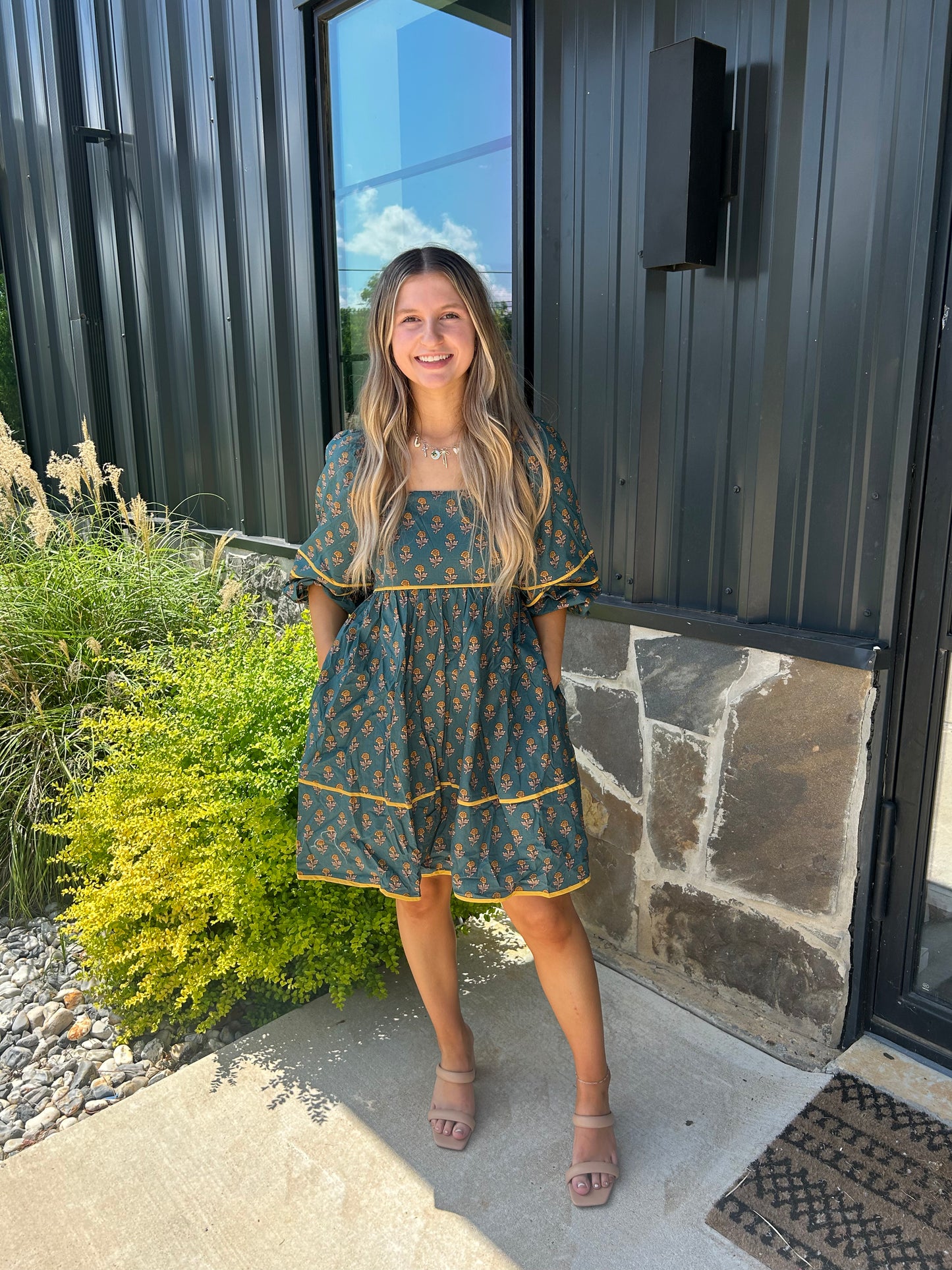 Green Floral Print Square Neck Short Dress