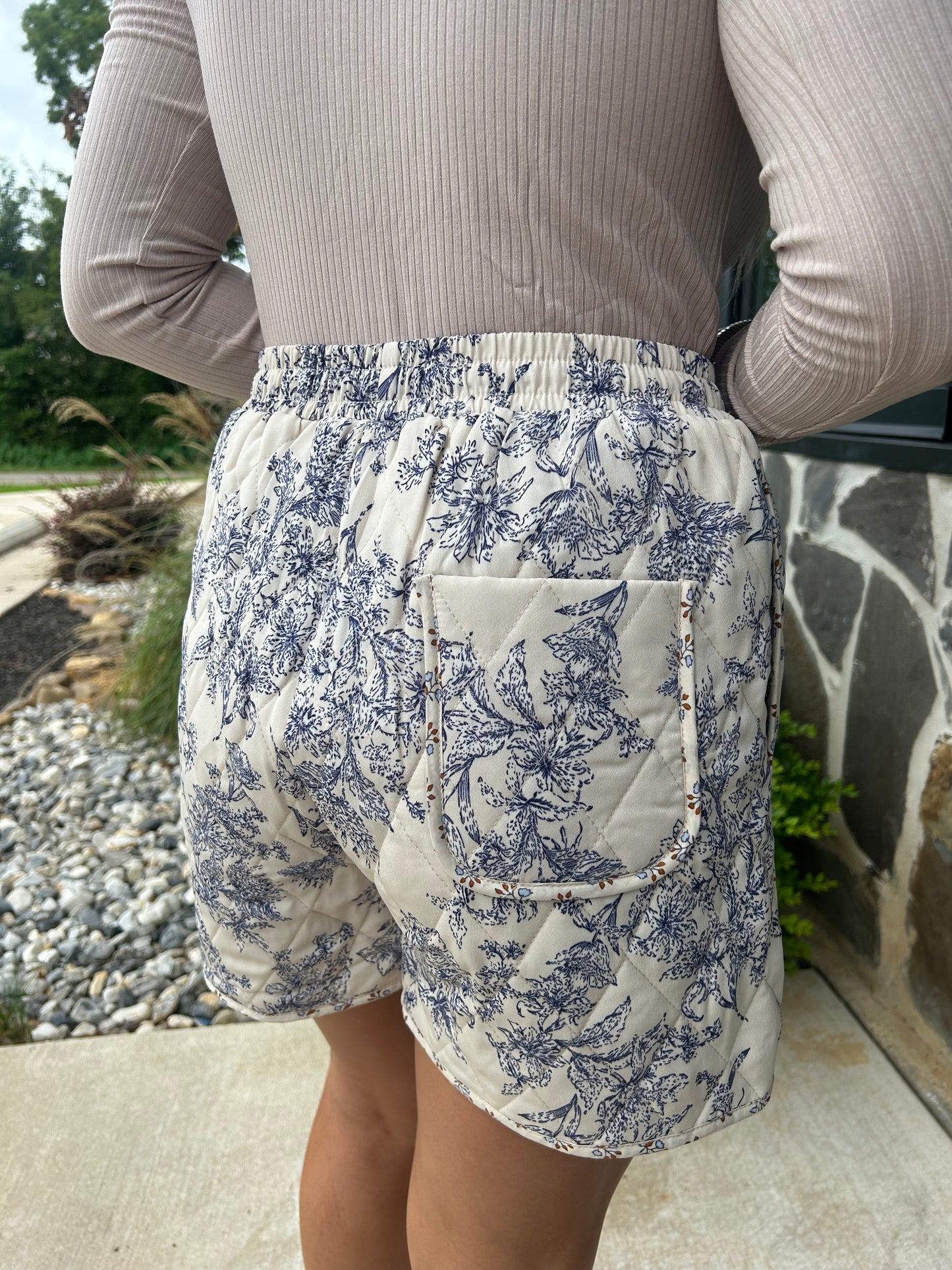 Quilted Twal Print Shorts